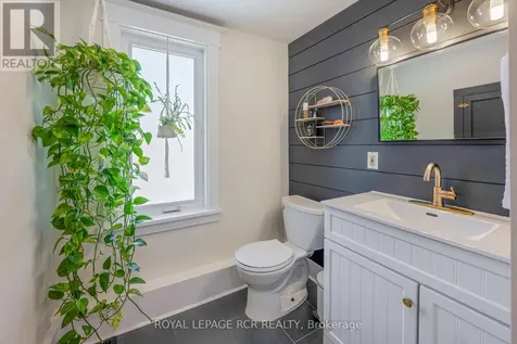 146 Main Street West Shelburne ON L9V 2X8