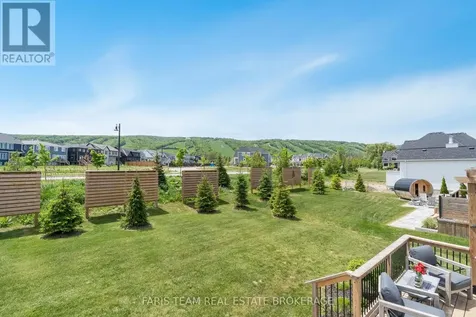 107 Stillwater Crescent Blue Mountains ON L9Y 4P5
