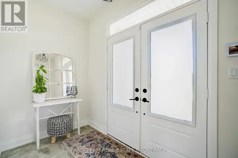107 Stillwater Crescent Blue Mountains ON L9Y 4P5