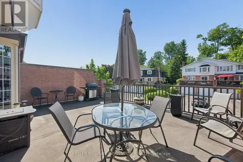 236 Kingswood Drive Kitchener ON N2E 2K2