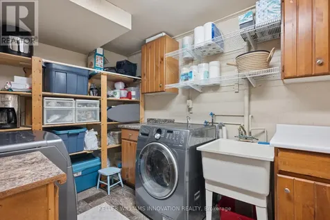 236 Kingswood Drive Kitchener ON N2E 2K2
