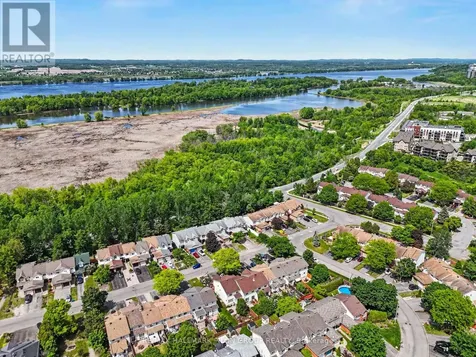 510 Wincanton Drive Ottawa ON K4A 3Y2