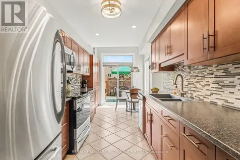 510 Wincanton Drive Ottawa ON K4A 3Y2