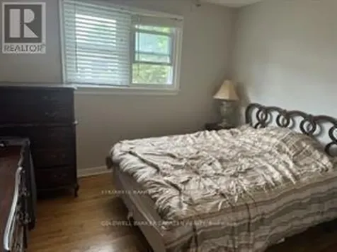 1437 Kingsdale Avenue Ottawa ON K1T 1G8