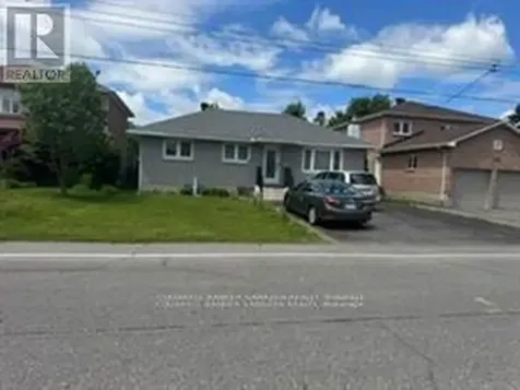 1437 Kingsdale Avenue Ottawa ON K1T 1G8