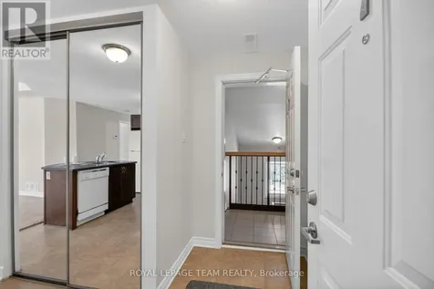 176 Paseo Private Ottawa ON K2G 4N7