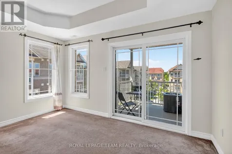 176 Paseo Private Ottawa ON K2G 4N7