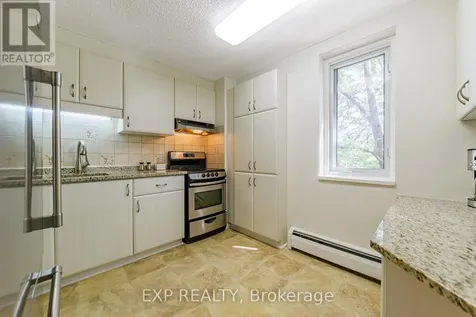 915 Elmsmere Road Ottawa ON K1J 8H8