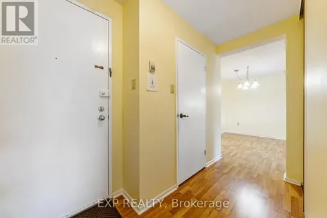 915 Elmsmere Road Ottawa ON K1J 8H8