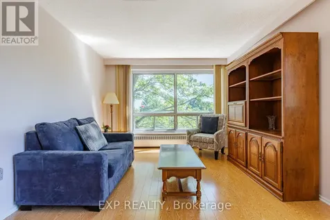 915 Elmsmere Road Ottawa ON K1J 8H8