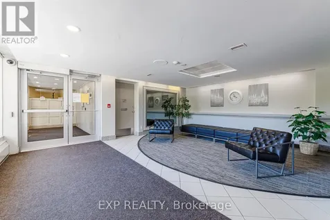 915 Elmsmere Road Ottawa ON K1J 8H8