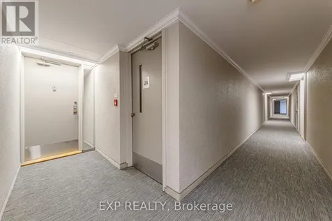 915 Elmsmere Road Ottawa ON K1J 8H8
