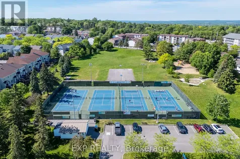 915 Elmsmere Road Ottawa ON K1J 8H8