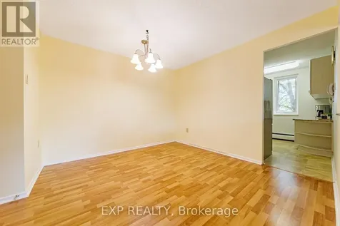 915 Elmsmere Road Ottawa ON K1J 8H8