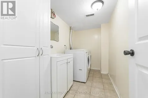 6931 Du Bois Avenue Ottawa ON K1C 5L4