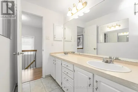 6931 Du Bois Avenue Ottawa ON K1C 5L4