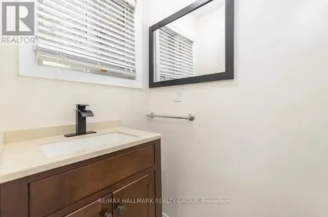 6931 Du Bois Avenue Ottawa ON K1C 5L4