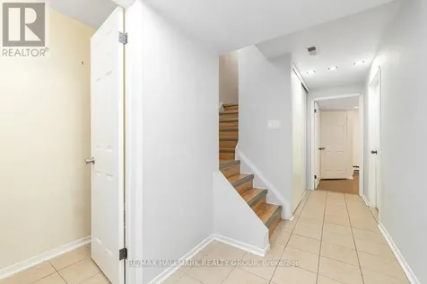 6931 Du Bois Avenue Ottawa ON K1C 5L4