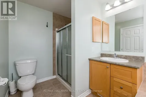 266 Horseshoe Crescent Ottawa ON K2S 0B7