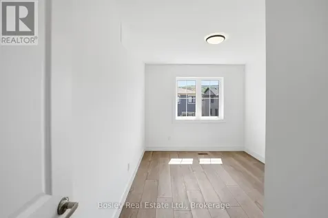 165 Sugar Maple Street Blue Mountains ON L9Y 5T5