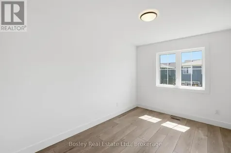 165 Sugar Maple Street Blue Mountains ON L9Y 5T5