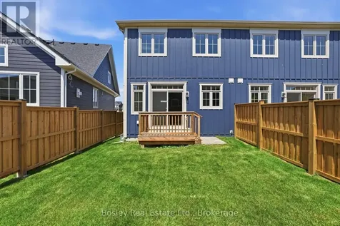 165 Sugar Maple Street Blue Mountains ON L9Y 5T5