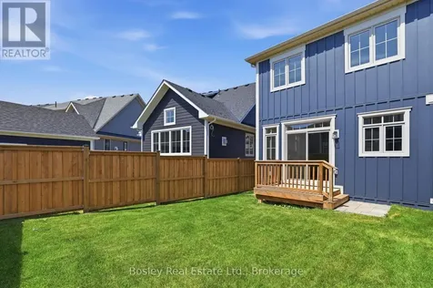 165 Sugar Maple Street Blue Mountains ON L9Y 5T5