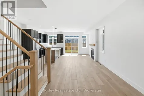 165 Sugar Maple Street Blue Mountains ON L9Y 5T5