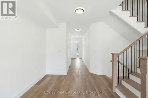 165 Sugar Maple Street Blue Mountains ON L9Y 5T5