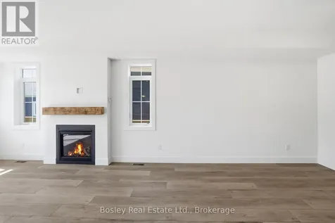 165 Sugar Maple Street Blue Mountains ON L9Y 5T5