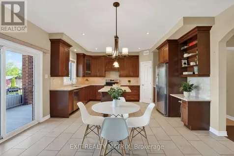 1525 Rangeland Avenue Ottawa ON K4P 0E1