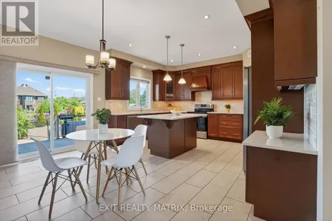 1525 Rangeland Avenue Ottawa ON K4P 0E1