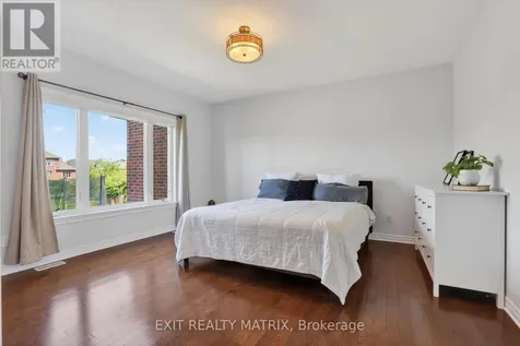 1525 Rangeland Avenue Ottawa ON K4P 0E1