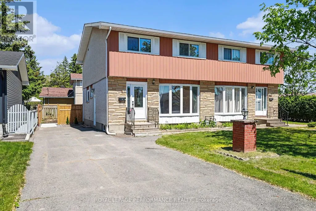 29 Aldercrest Drive Ottawa ON K2G 1P8