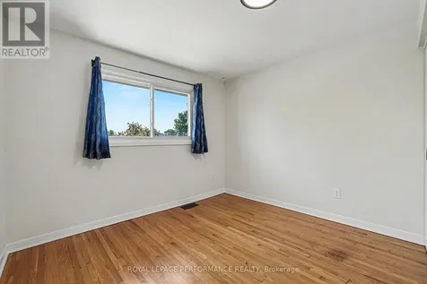29 Aldercrest Drive Ottawa ON K2G 1P8