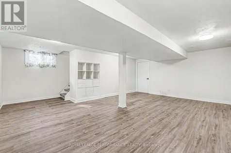 29 Aldercrest Drive Ottawa ON K2G 1P8