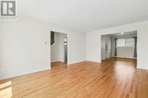 29 Aldercrest Drive Ottawa ON K2G 1P8
