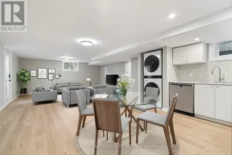 948 Parkhurst Boulevard Ottawa ON K2A 3M9