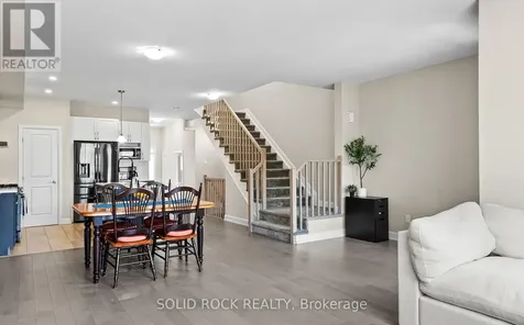 335 Grackle Street Ottawa ON K1X 0G6