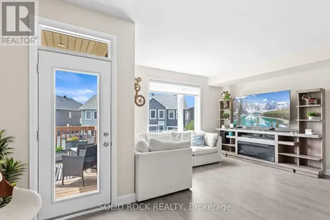 335 Grackle Street Ottawa ON K1X 0G6