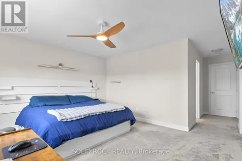335 Grackle Street Ottawa ON K1X 0G6