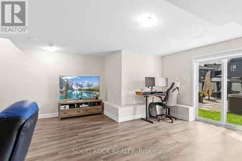335 Grackle Street Ottawa ON K1X 0G6