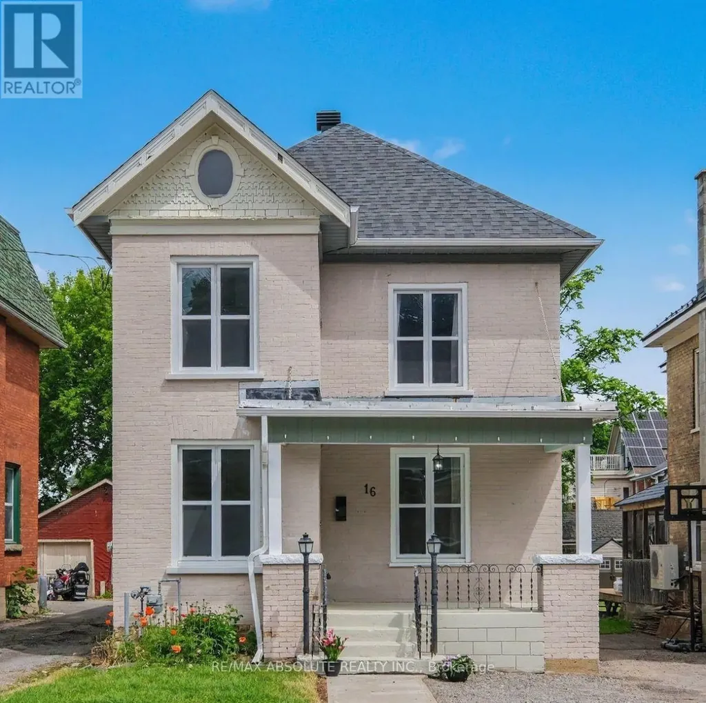 16 Glen Avenue Smiths Falls ON K7A 1S2