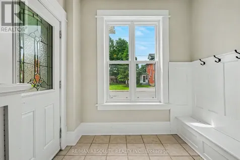 16 Glen Avenue Smiths Falls ON K7A 1S2