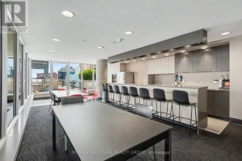 324 Laurier Avenue Ottawa ON K1P 0A4