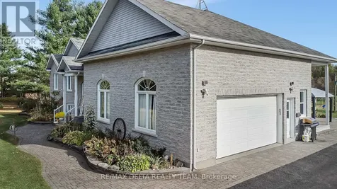 3782 Etienne Road Ottawa ON K0A 3E0