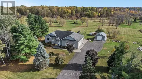 3782 Etienne Road Ottawa ON K0A 3E0