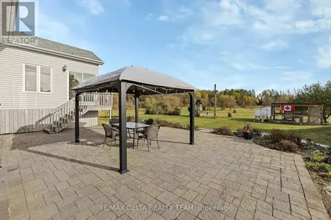 3782 Etienne Road Ottawa ON K0A 3E0