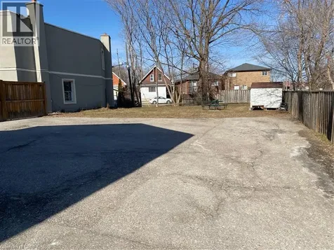 106 Marlborough Street Brantford ON N3T 2S5