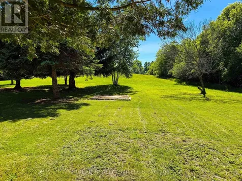 17 Mountain Road Westport ON K0G 1X0